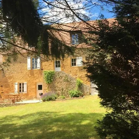 Casa vacanze Saint-avit-sénieur, 4 Pièces, 6 Personnes - Fr-1-616-104
