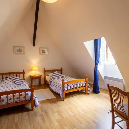 Casa vacanze Saint-avit-sénieur, 4 Pièces, 6 Personnes - Fr-1-616-104